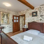 House 436 Guest house