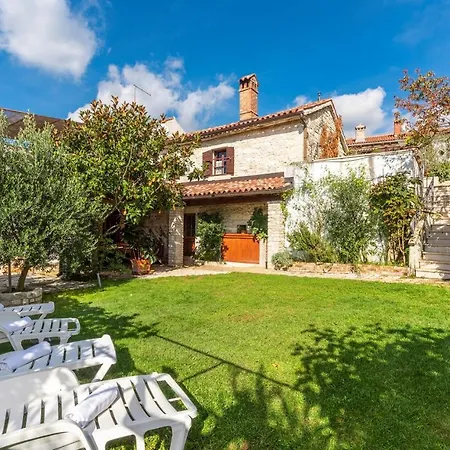 House 3*