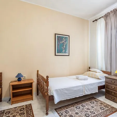 بيت ضيافة House