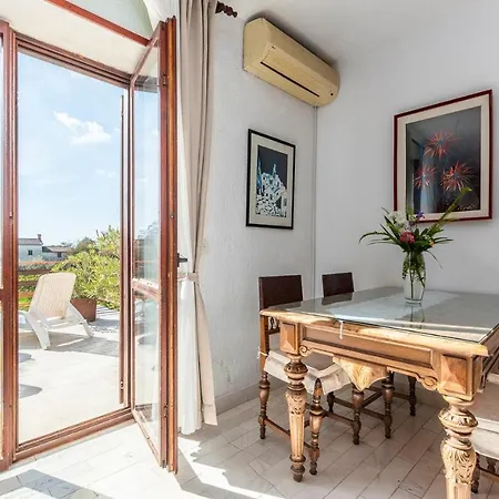 بيت ضيافة House