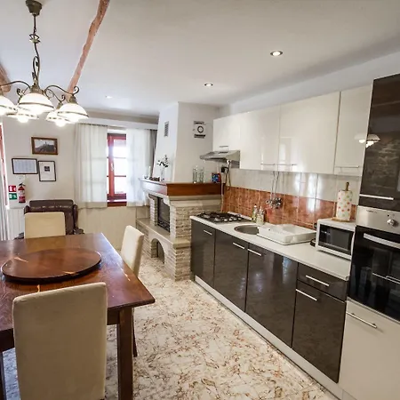 House بيت ضيافة