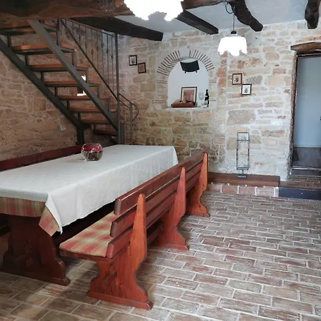 House 3*